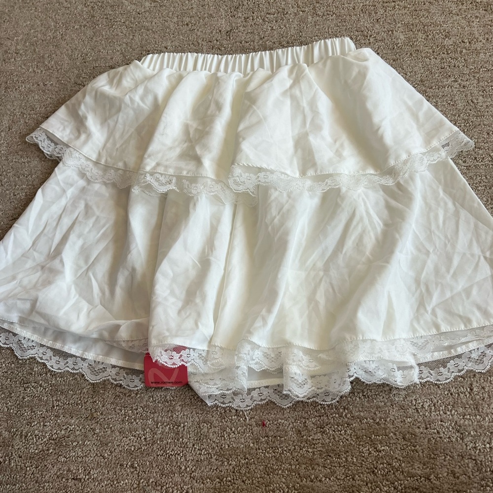 NET white frilly skirt